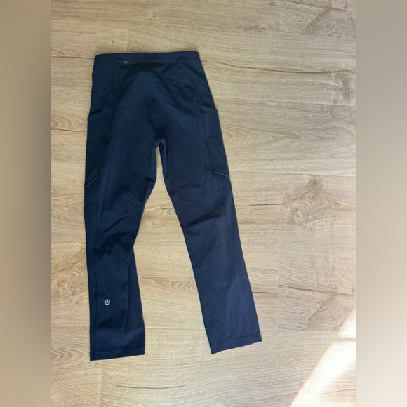 Lululemon Speed Up Tight 21” Crop - Picture 3 of 4